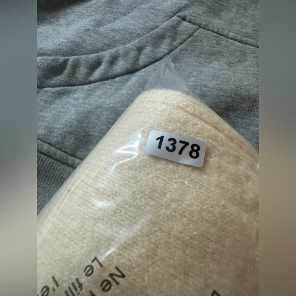 NWT J.Crew Crewneck Sweater with Shoulder Buttons Size Large - Picture 8 of 8